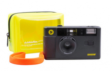 Dubblefilm Kamera Schwarz 35mm mit Blitz inkl. Tasche