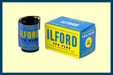 Ilford FP4 plus 135-36  RETRO Version